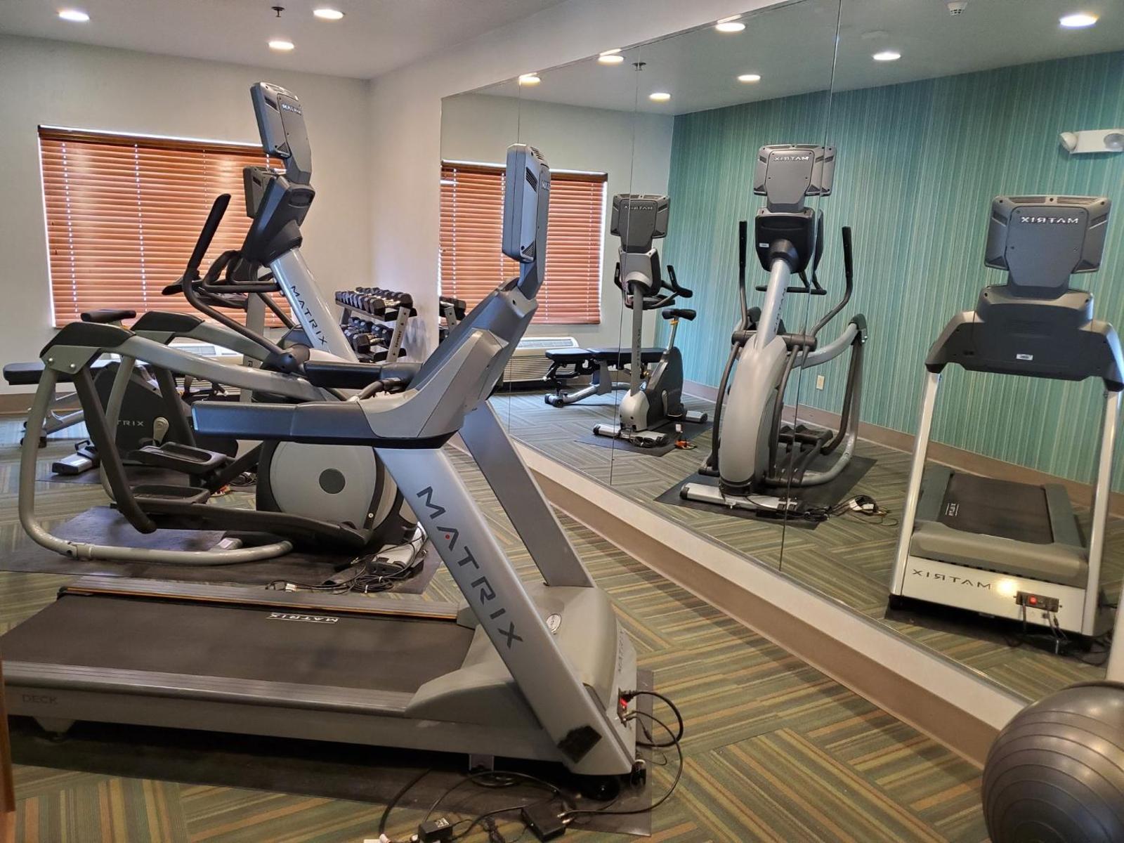 Holiday Inn Express Hotel & Suites Mattoon