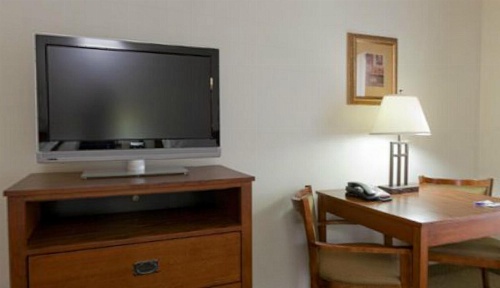 Holiday Inn Express Hotel & Suites Mattoon image 32